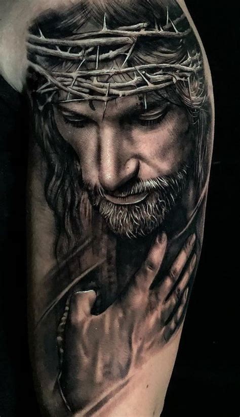 Dios De Los Ejercitos. . Tatuaje de cristo